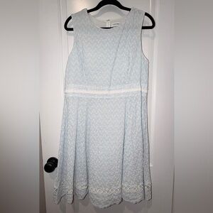 Elegant Calvin Klein Seersucker Sleeveless Blue and white Dress